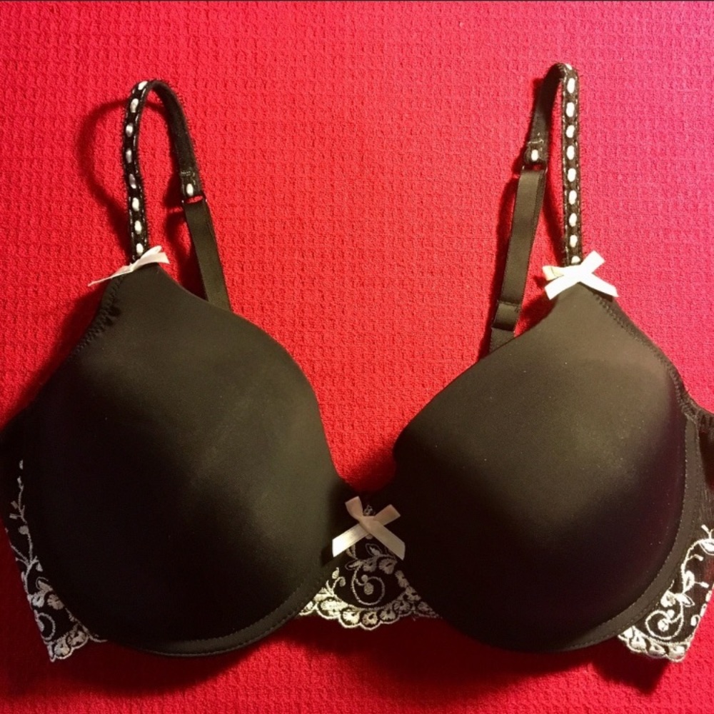 Felina F5211 bra 38D Embroidered Lace (40C)